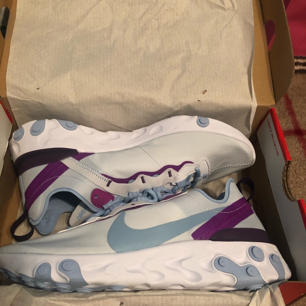 New Nike Reacts Elements